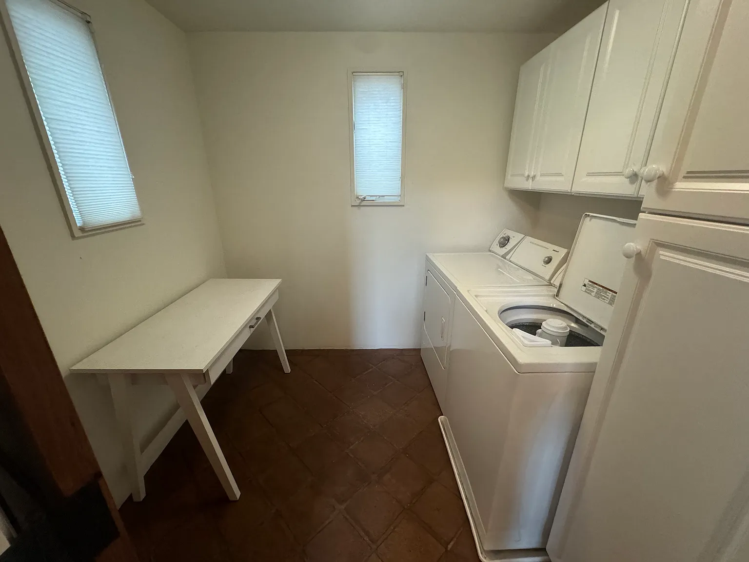747 E Anapamu St — Photo 3