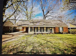 725 S Yates Rd, Memphis, TN 38120