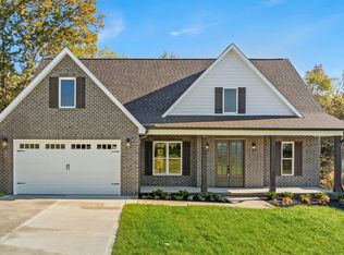 1025 Cheyenne Blvd, Lenoir City, TN 37772