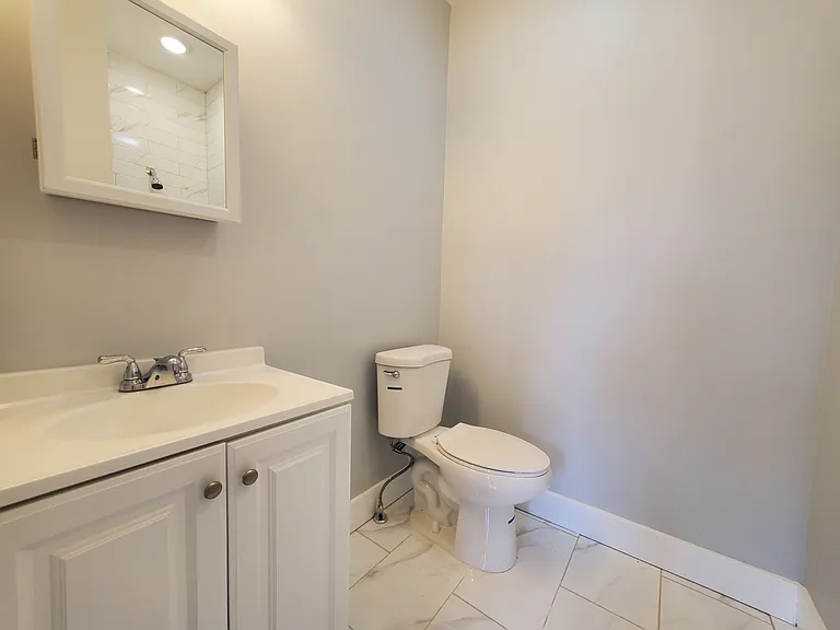 226 Dwight St #1 — Photo 10