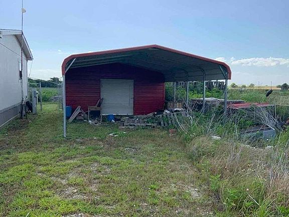 4th image of 112 Terri Dr