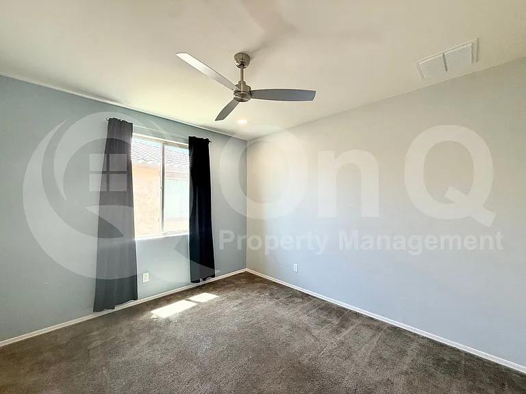 22933 E Silver Creek Ln — Photo 17
