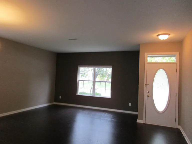 11505 Perkins St — Photo 11