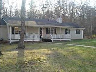 4704 Creek Point Ln.