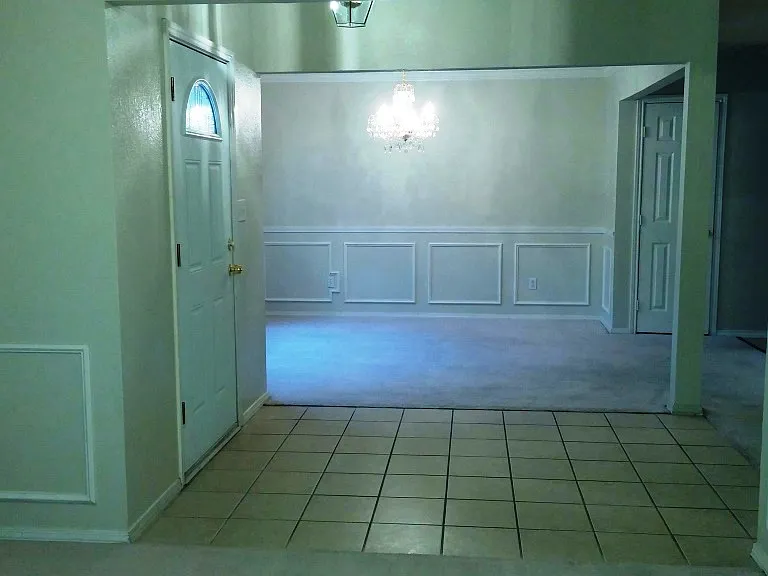 2701 Claireisa Ct — Photo 3