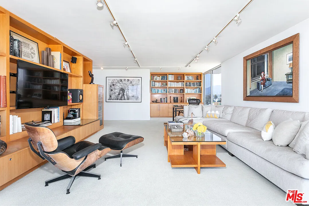 2 bed, 2.0 bath, $20,000 — Photo 4
