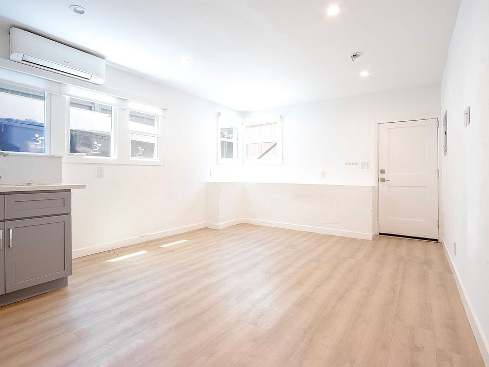 1st image of 4511-4517 Prospect Ave #104
