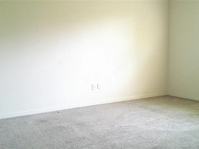 609 Cedar Waxwing Dr — Photo 22