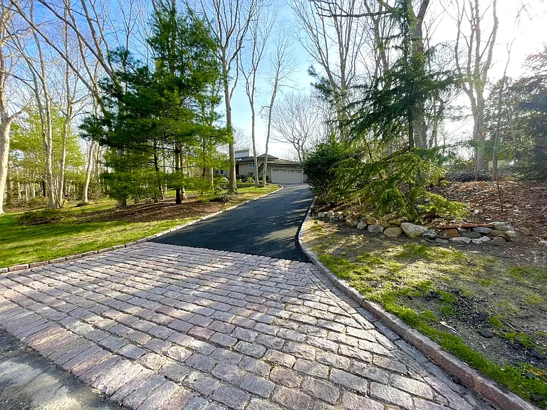 Peconic Hills Dr — Photo 35
