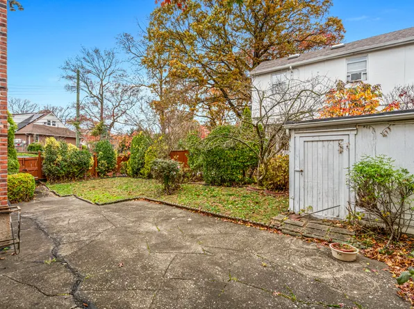 86-79 Pinto Street image 25 of 25