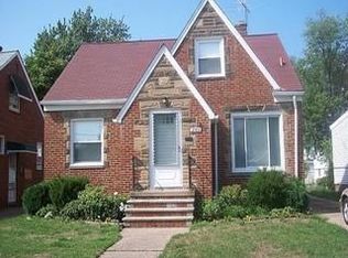 21851 Tracy Ave, Euclid, OH 44123