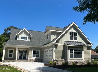 921 Wedge Pointe Dr, Sunset Beach, NC 28468