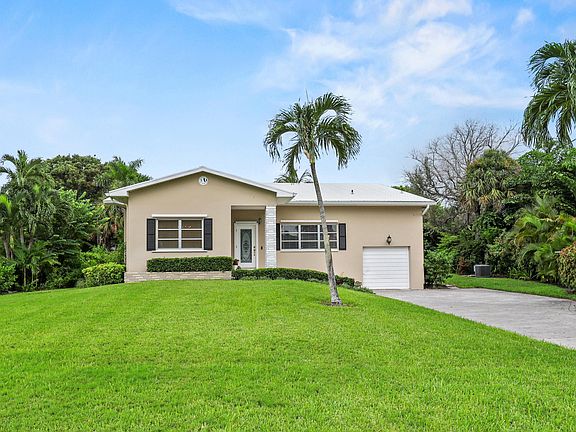 2nd image of 7437 Venetian Way