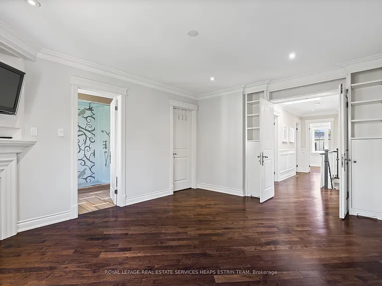 110 Parklea Dr — Photo 12