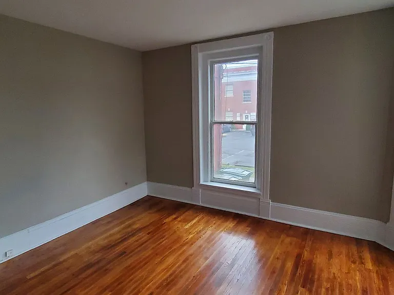 811 Walker Ave — Photo 18