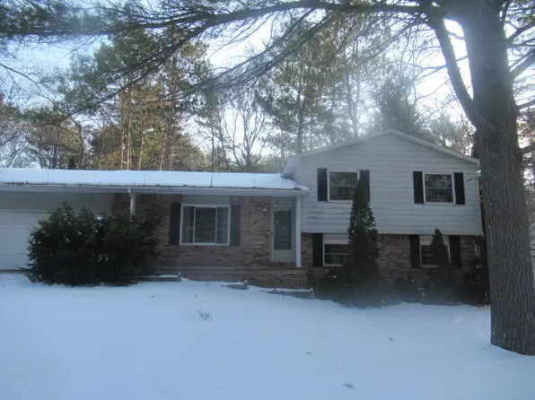 6732 Cedar Lake Rd, Oscoda, MI 48750