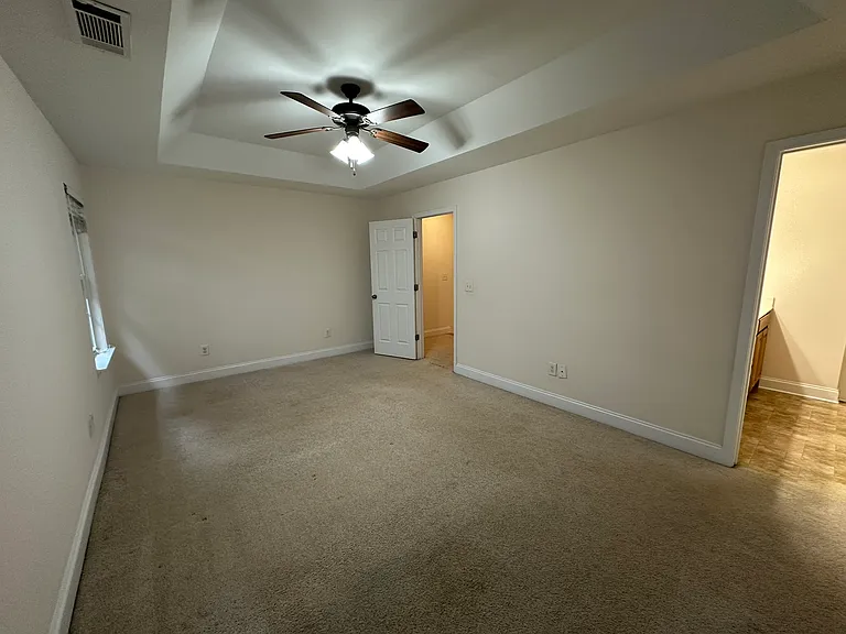 122 Crown Point Dr #4 — Photo 11