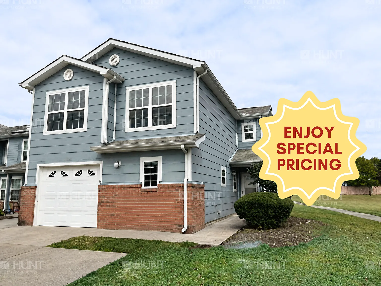 4 bed, 2.5 bath, 1994 sqft, $1,900 — Photo 1