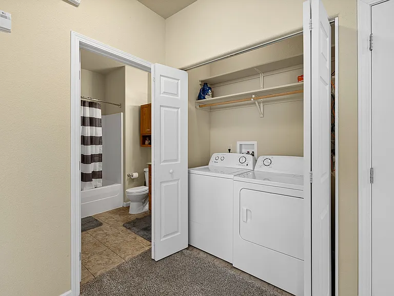 1bd 1ba - Guest Suite