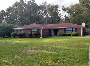 395 Gray Fox Rd, Hinesville, GA 31313