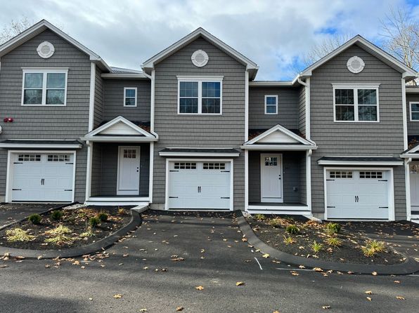 108 Mammoth Rd #B