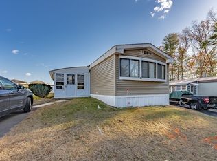 23 4th Ave, Westfield, MA 01085