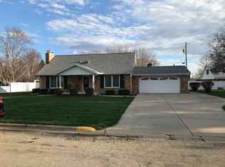 1021 W 4th St, Spring Valley, IL 61362