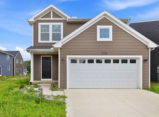 1639 Reagan Dr, Three Rivers, MI 49093