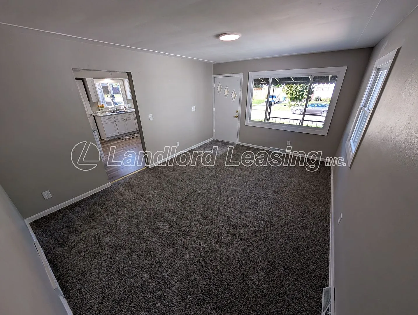 Updated Brick 3-Bedroom with New Kitchen and Windows — Photo 3