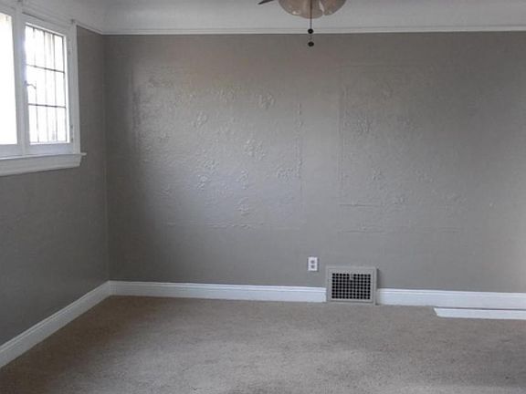 4th image of 14717 Winthrop St #1