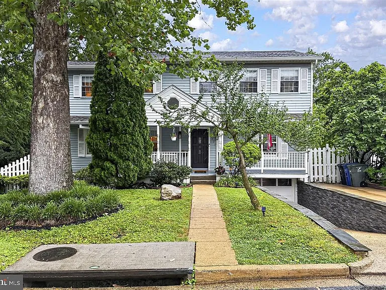 1800 N Quantico St — Photo 15
