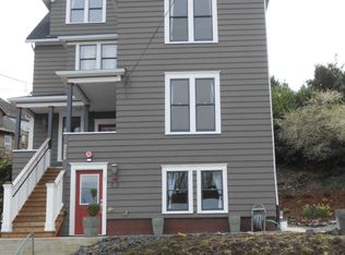 225 Alameda Ave APT 1, Astoria, OR 97103