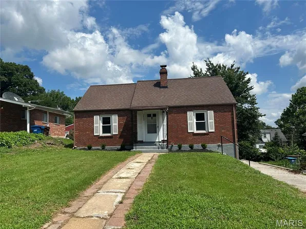 3804 Melba Pl, Saint Louis, MO 63121