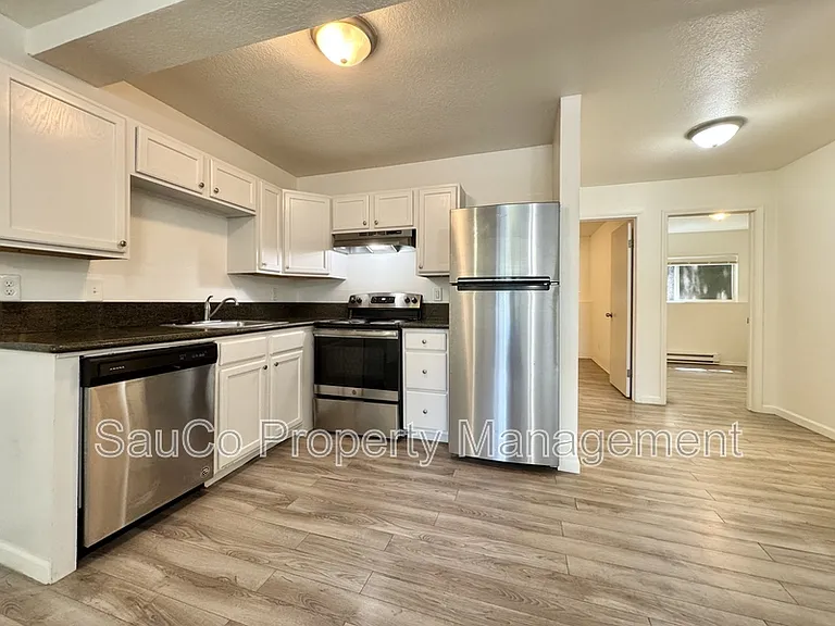 5556 SW Beaverton Hillsdale Hwy — Photo 5