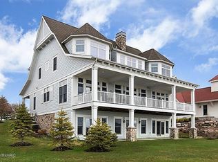 648 Lantern Watch, South Haven, MI 49090