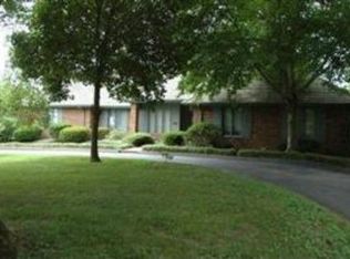 762 S Augusta Dr, Springfield, MO 65809