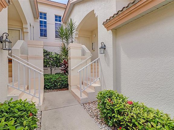 2nd image of 7810 Gardner Dr Unit 202