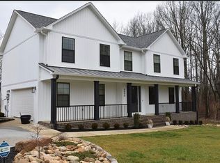 6800 Parwood Dr, Baxter, TN 38544