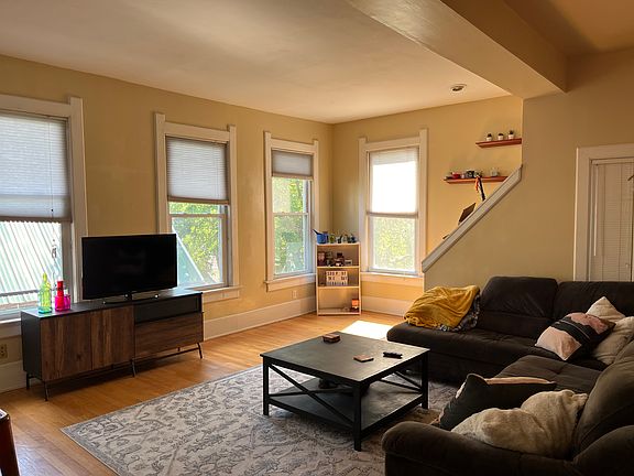 2nd image of 2439 N Oakland Ave #2