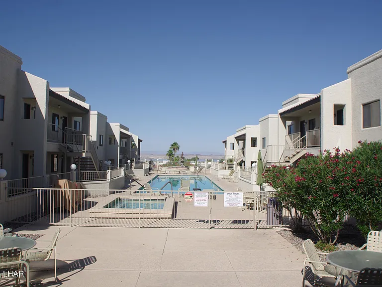 1989 Mesquite Ave #68 — Photo 16