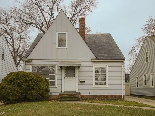 5803 Morningside Dr, Parma, OH 44129