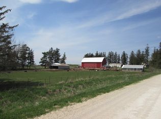 23935 Neon Rd, West Union, IA 52175