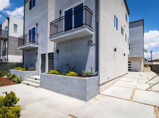 5736 Case Ave, North Hollywood, CA 91601