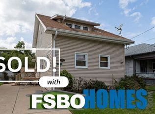 1131 29th St, Moline, IL 61265