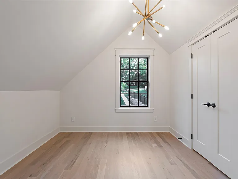 1816 Wildwood Ave — Photo 48