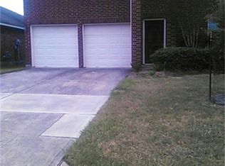 9039 N Ferndale Place Dr, Houston, TX 77064