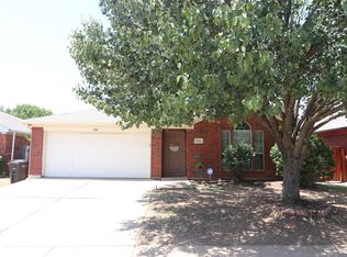 7304 Avington Way, Fort Worth, TX 76133