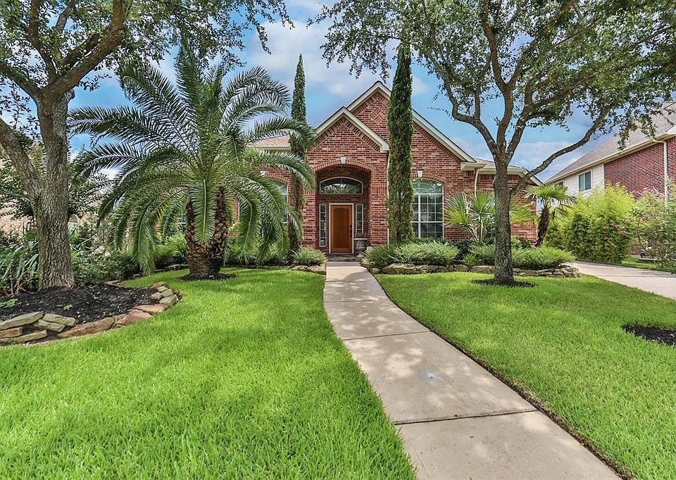 1st image of 20330 Mimosa Glen Dr