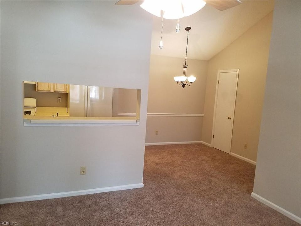 2nd image of 12659 Daybreak Cir