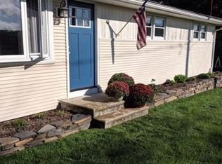 40 Boardman St, Belchertown, MA 01007